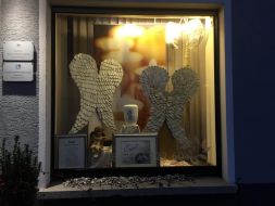 Schaufenster Engel3.jpg